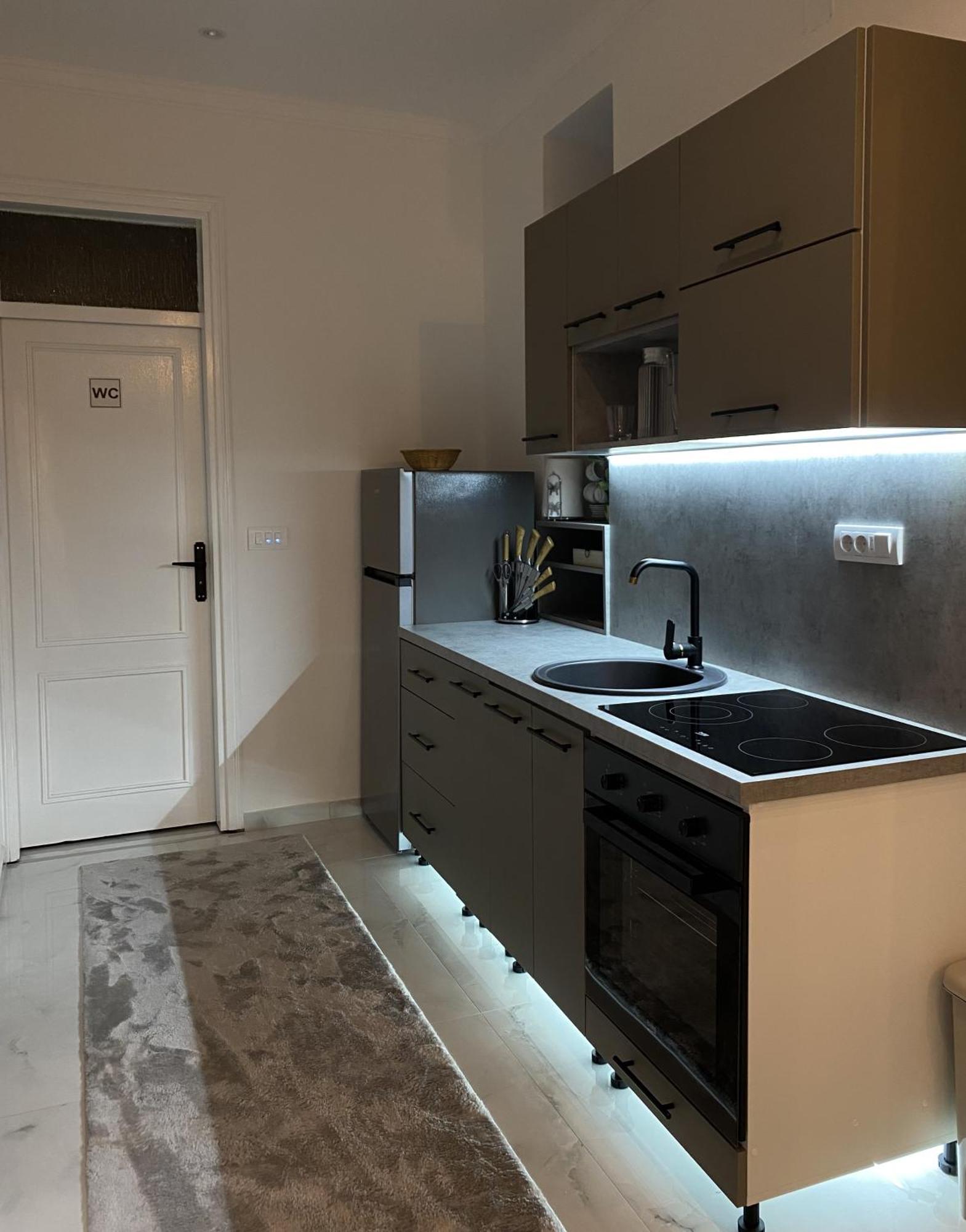 Sarajevo Luxury Apartment - 50 M From Old Sarajevo Clock Tower Extérieur photo